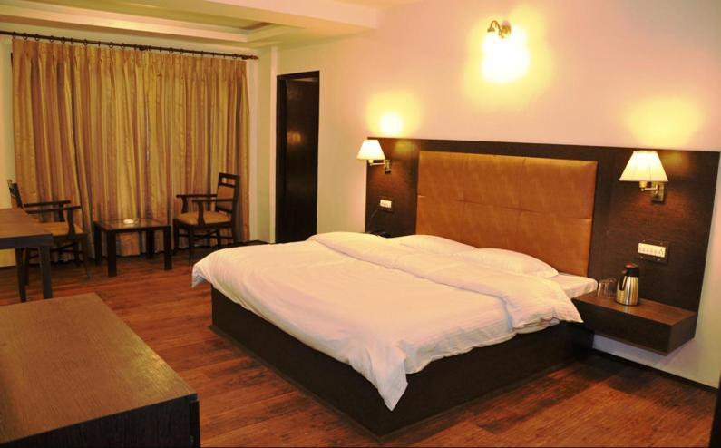 Hotel Sandhya Kasol Manīkaran Habitación foto